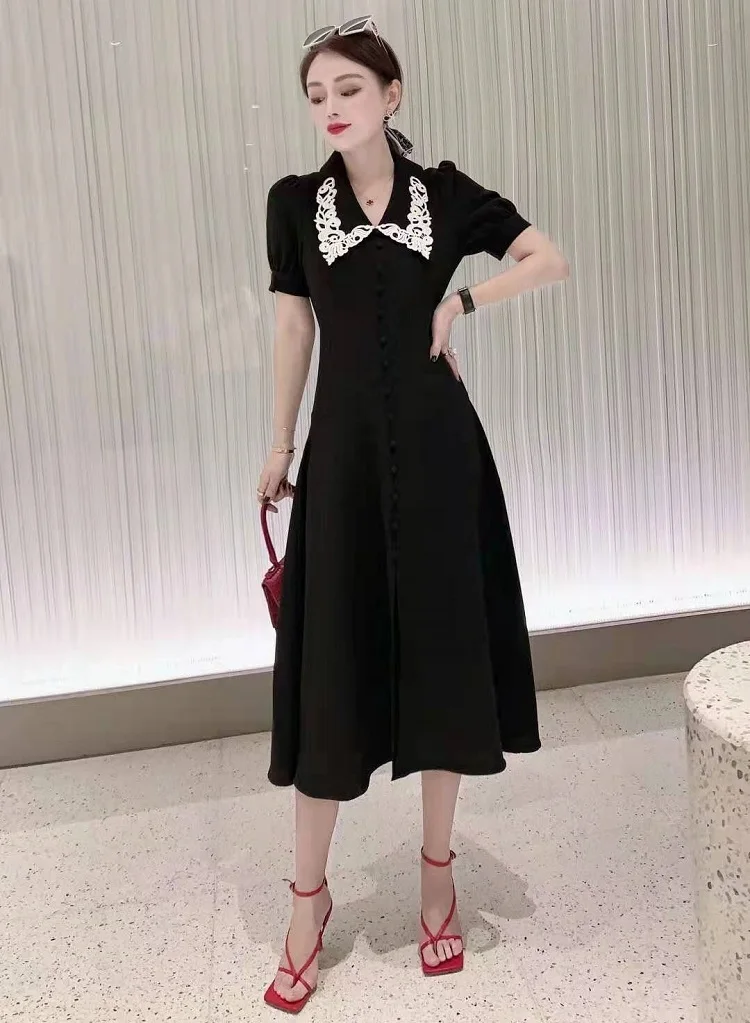 

2021 Summer New Women's Dress High Quality Ladies Turn-down Collar White Lace Color Block Buttons Deco Black Green Dress Runway