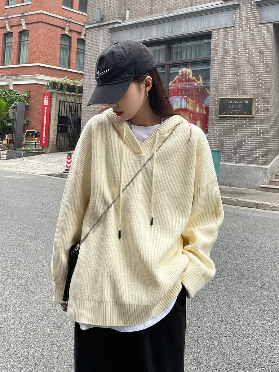 Женский свитер куртка на осень и зиму пять цветов выбор пуловер с капюшоном