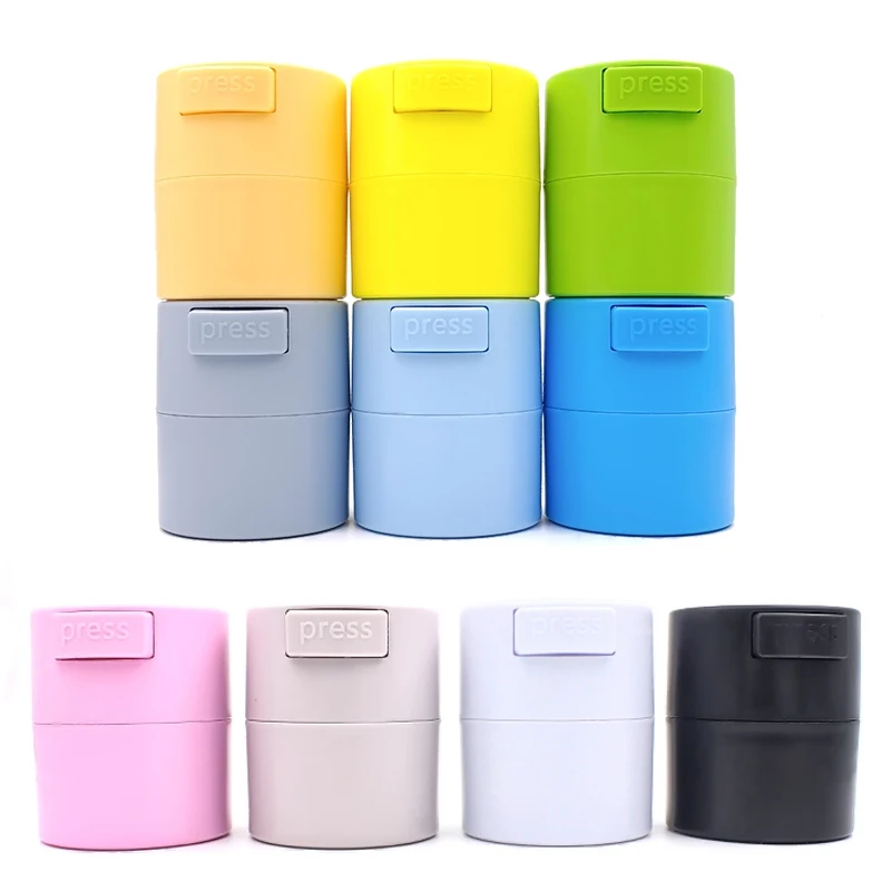 

Контейнер для хранения клея для наращивания ресниц