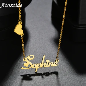 Atoztide индивидуальное модное ожерелье из нержавеющей стали с именным буквенным принтом, Золотая Корона, ожерелье с бабочкой, кулон, имя, подарок