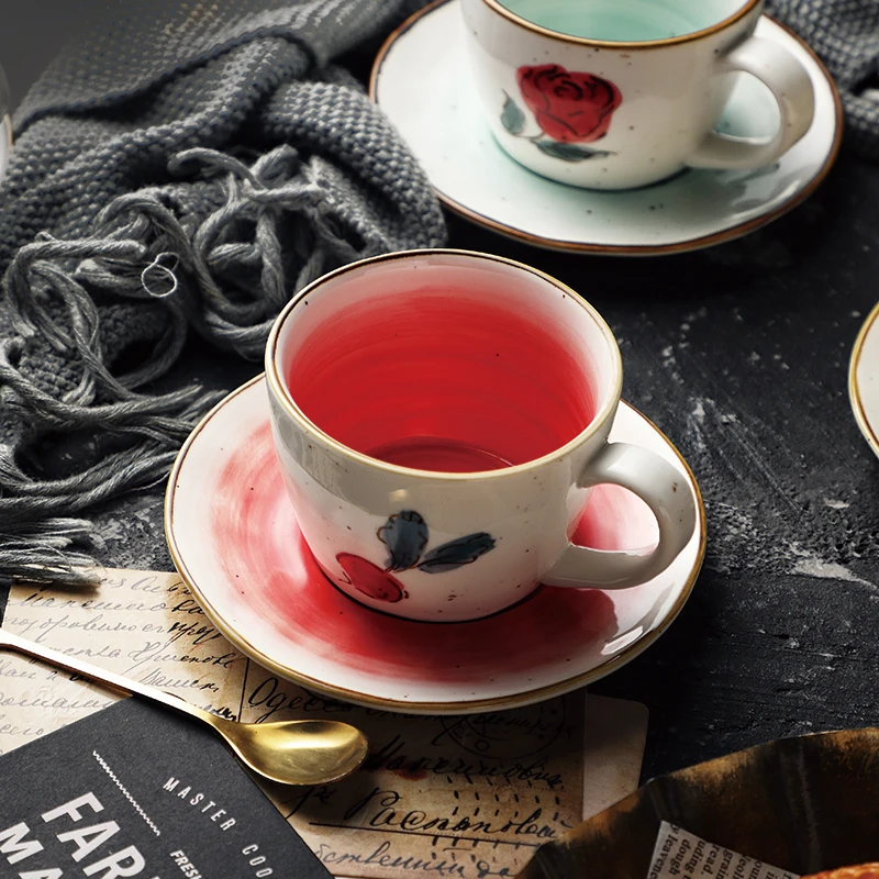 Керамическая кофейная чашка в стиле ретро с лимоном черникой и блюдцем Японская