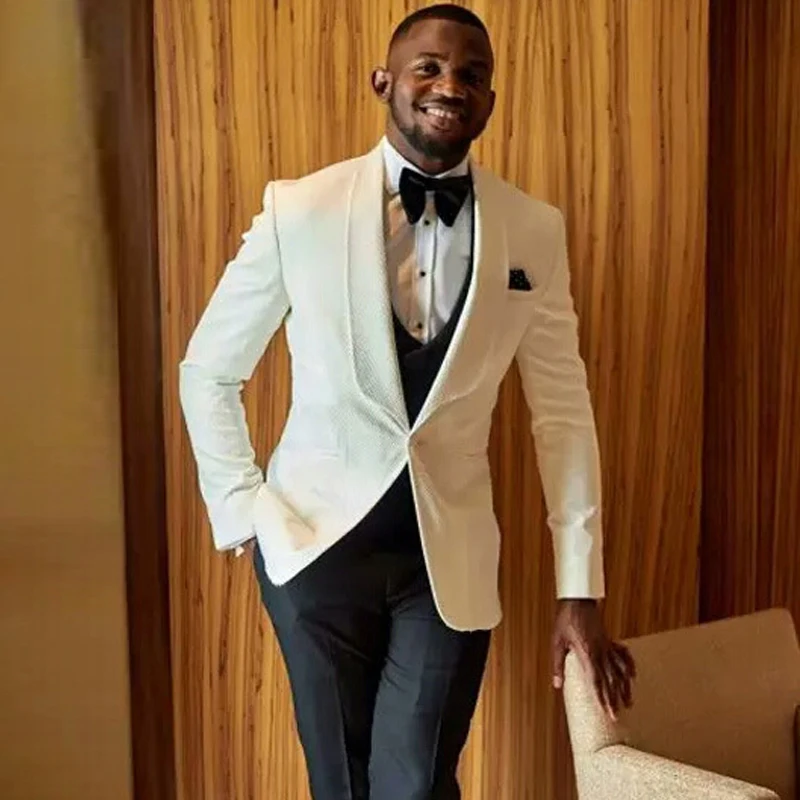 Smoking da sposa bianco per abiti da uomo Prom gilet da 3 pezzi con pantaloni neri abiti da moda africani Slim Fit Set 2020 costumi