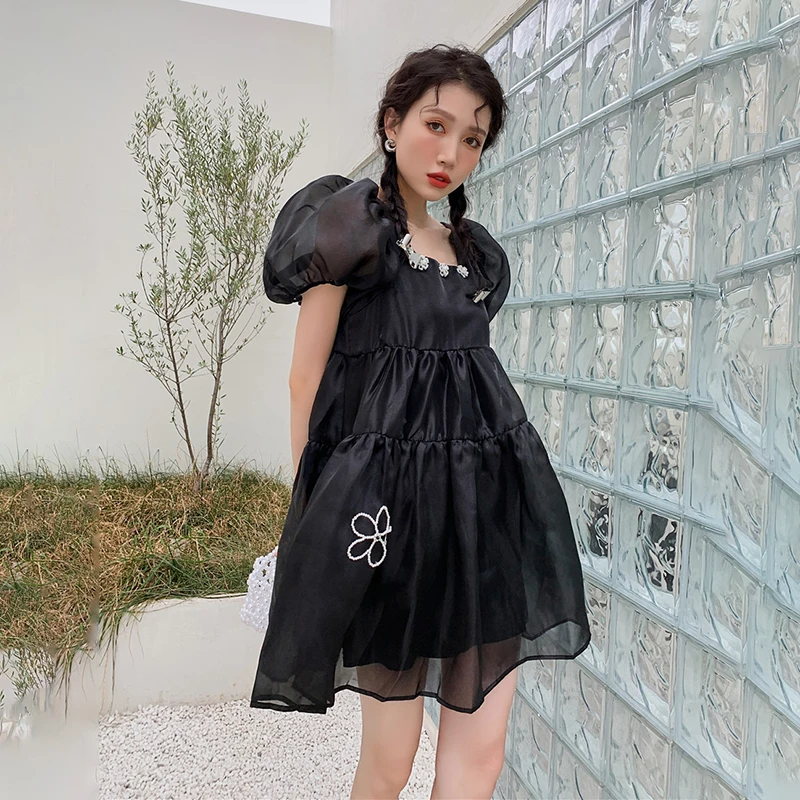 

French Square Collar Dress Women New Casual Traveling Dress High Quality Loose Pearl Flowers Dress Puff Sleeve Female Skirt L2