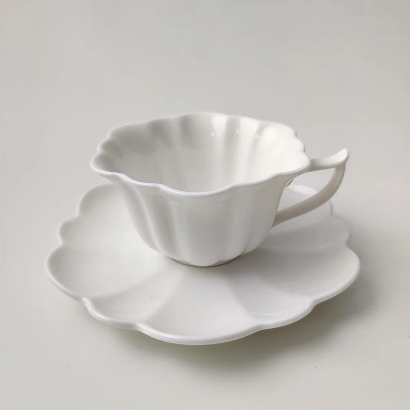 100 мл Европейский роскошный керамический лепесток офисный набор кофейных чашек и