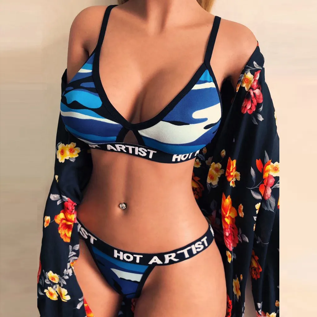 Комплект женского нижнего белья бюстгальтер пуш-ап + стринги цвет в ассортименте