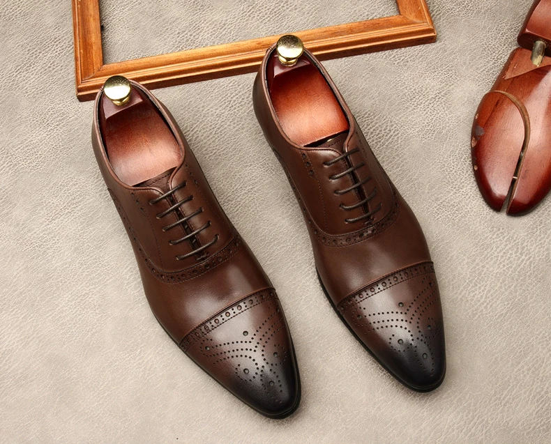 

Genuine Leather Men Dress Shoes Fashion Brogue Fashion Wedding Pointed Toe Lace Up Business Shoes Formal Black Coffee Party Shoe