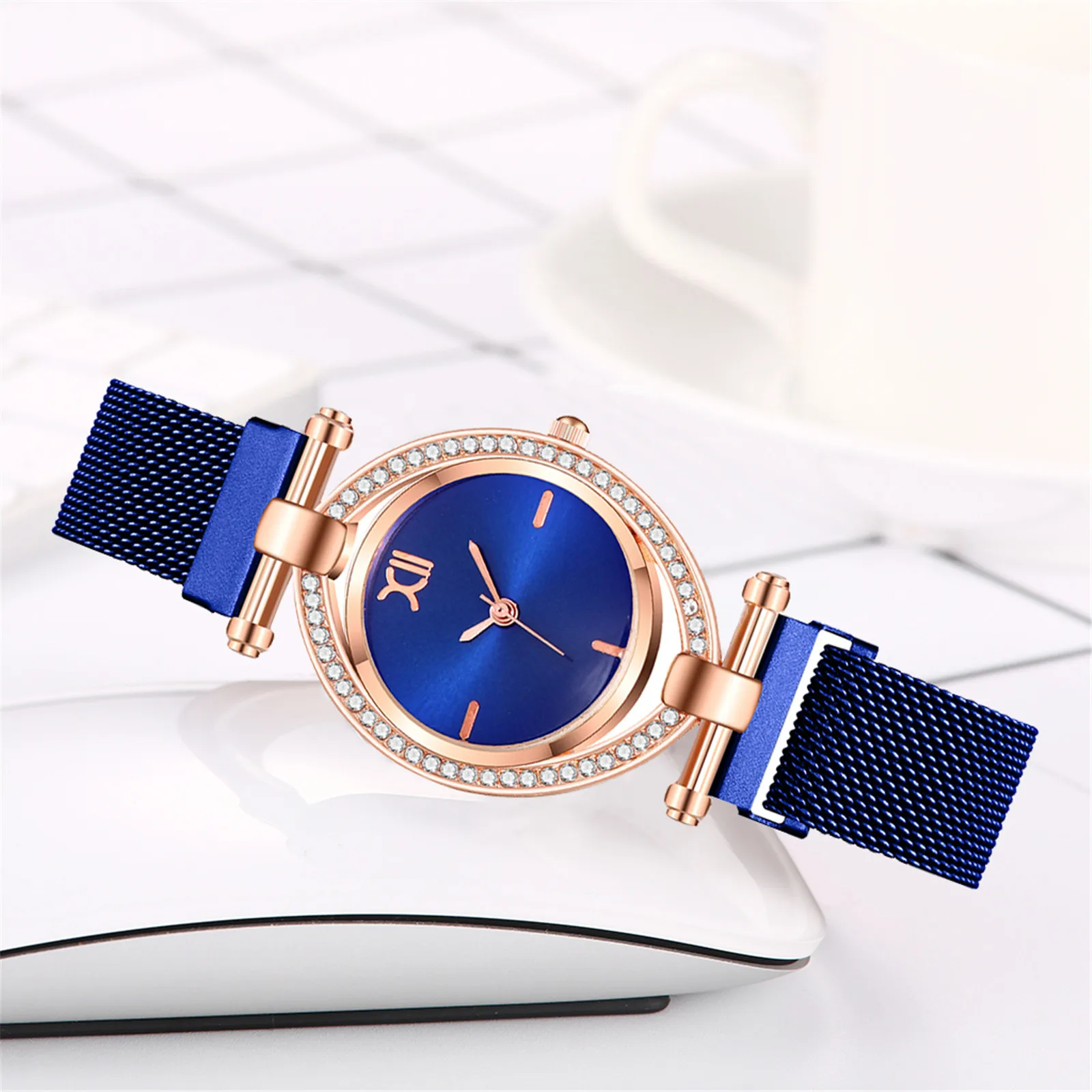 

Oval Dia Casual Quartz Wristwatches Woman Stainless Steel Band Women Flower Rhinestone Watch Relogio Feminino Decorative Watch