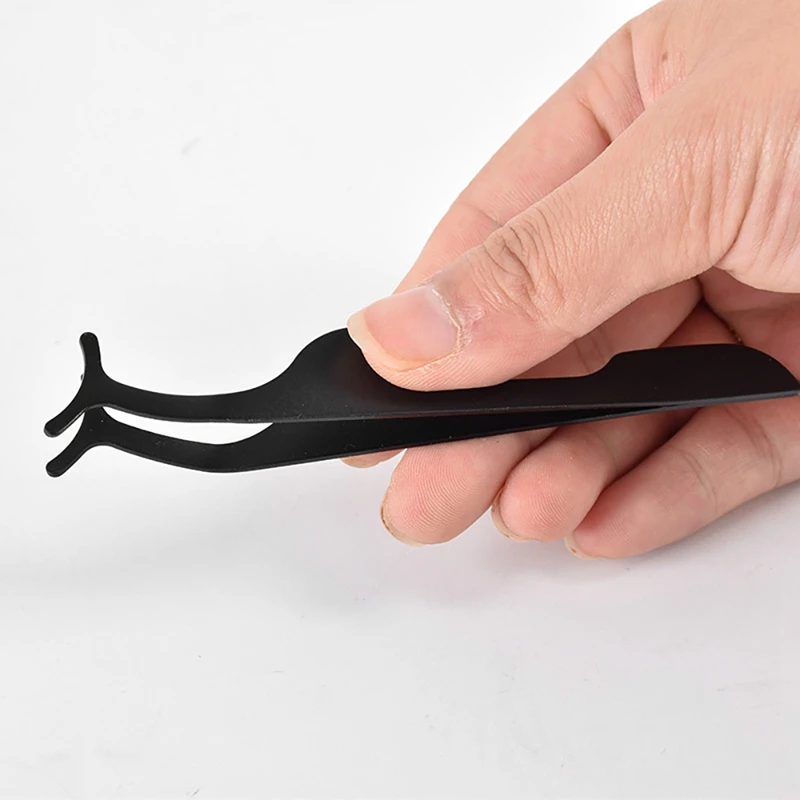 

10 Pairs of Magnetic Eyelashes Set Magnetic Eyeliner Magnet Eyelashes and Tweezers Waterproof Long-Lasting Eyelash