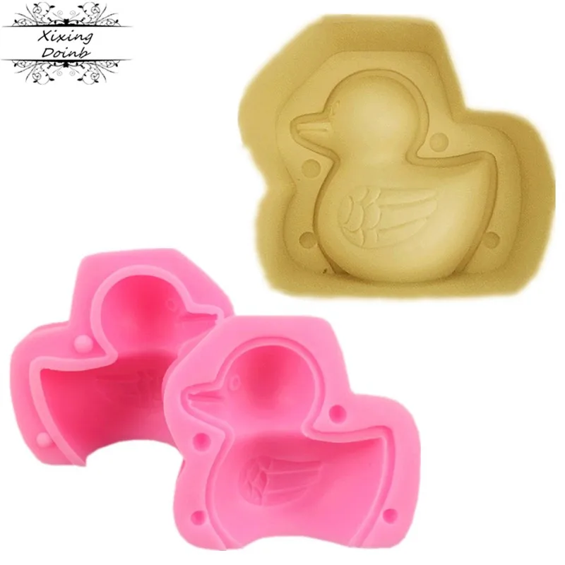 

2Pcs/set Duck shape silicone mold 3D little yellow duck cake decoration tool chocolate candy mold cake tool