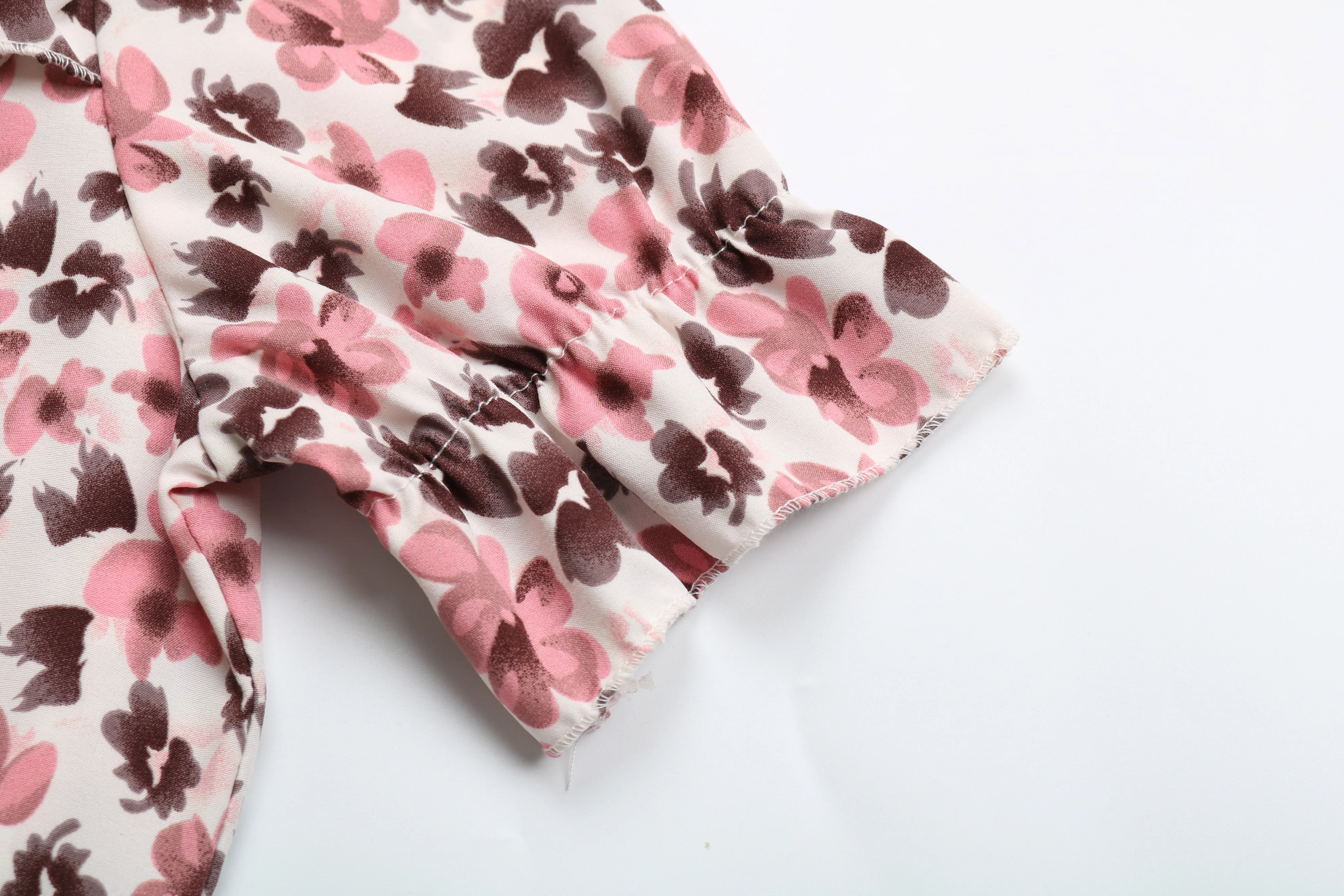 

2021 New Summer Blouses Women Vintage Chiffon Print Shirt O-Neck Bow Lace-up Short Sleeves Loose Casual Tops Pullover