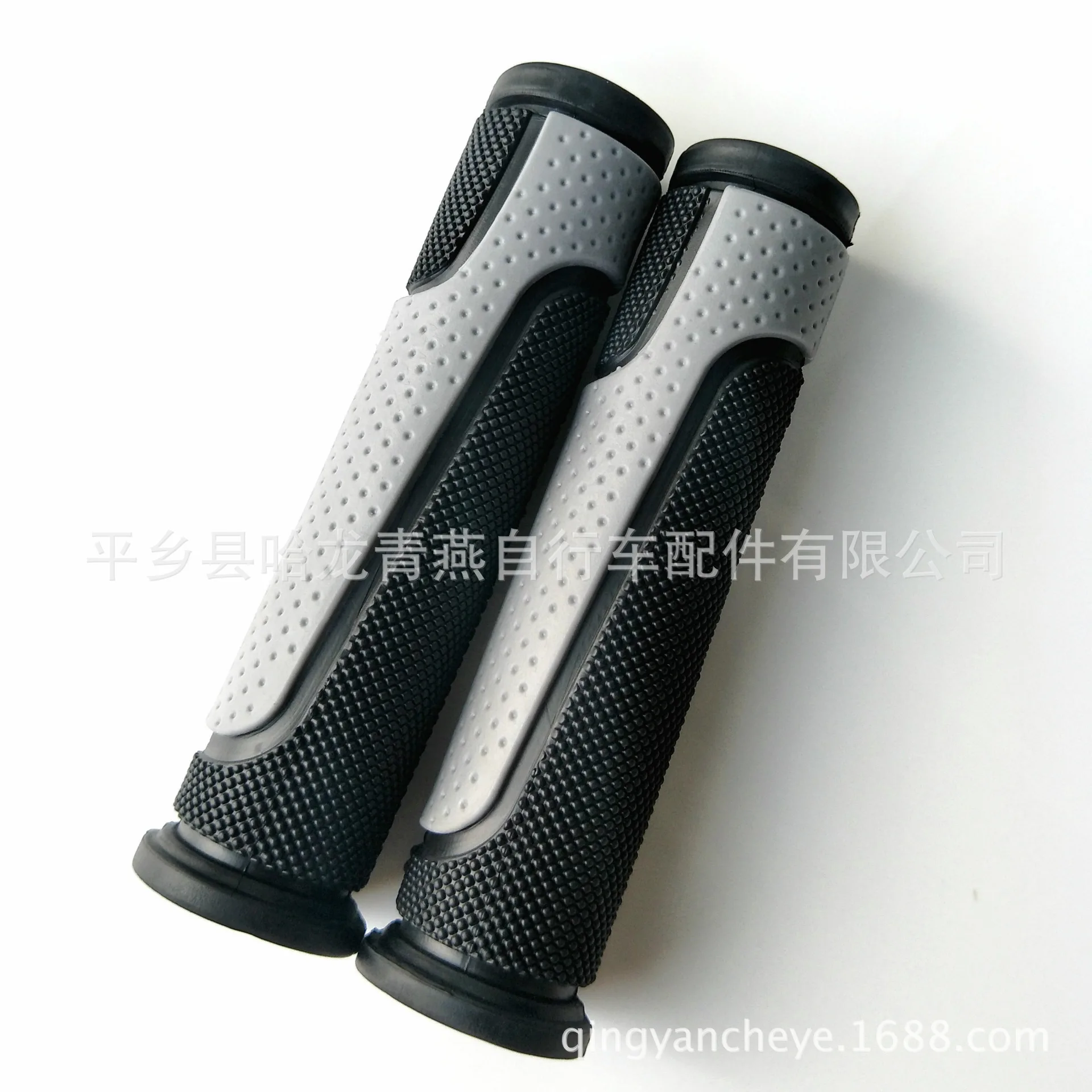 

Bicycle handlebar grip cover mountain handlebar non-slip handlebar cover two-color soft rubber handlebar