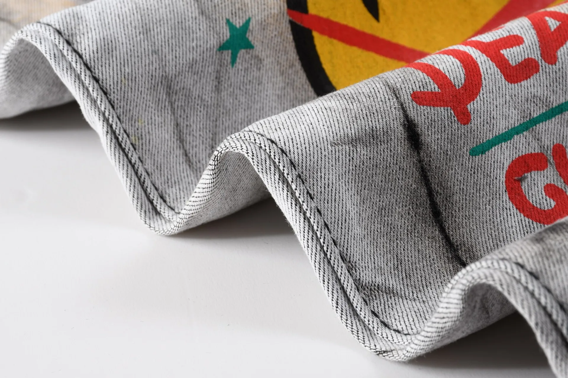 High-Quality Men's Slim-fit Straight-leg Printed Vintage Jeans Casual Personality Young Men Hip-Hop Print Flame Denim Pants