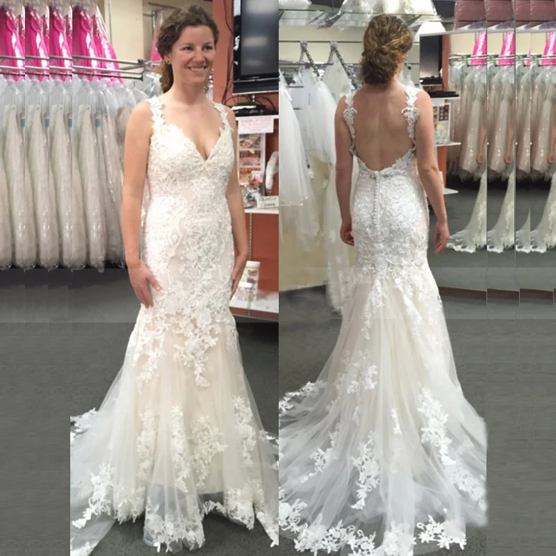 

On Sale Elegant Ivory Lace Mermaid Bridal Wedding Gowns Open Back Sleeveless Wedding Dresses for Bride Deep V Neckline Applique