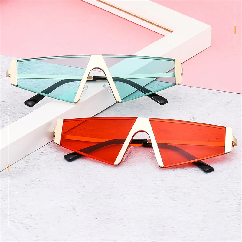 

New unisex metal rimless sunglasses trendy fashion sunglasses women models catwalk street shooting party glasses men