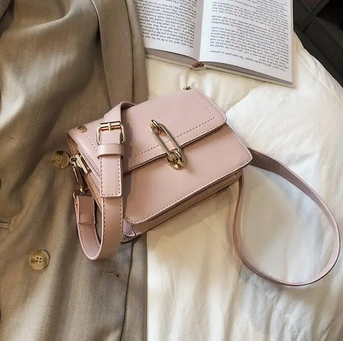 Pink Винтажная модная женская квадратная сумка Новая высококачественная женская дизайнерская сумка из искусственной кожи с заклепками - Цвет: Pink