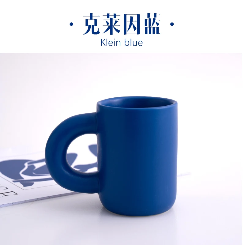 

Creative Coffee Mugs Ceramic Espresso Blue Funny Friends Cup Home Garden Reusable Taza Desayuno Porcelain Cup Friends DL60MK