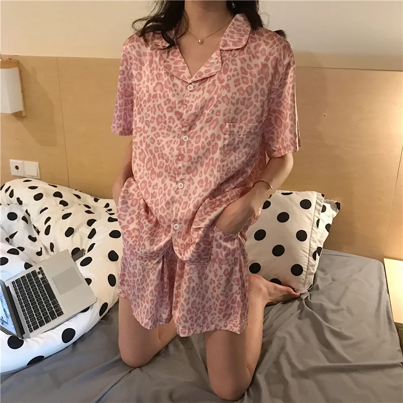 Пижамы QWEEK с леопардовым принтом домашняя одежда для женщин пижама Mujer свободная