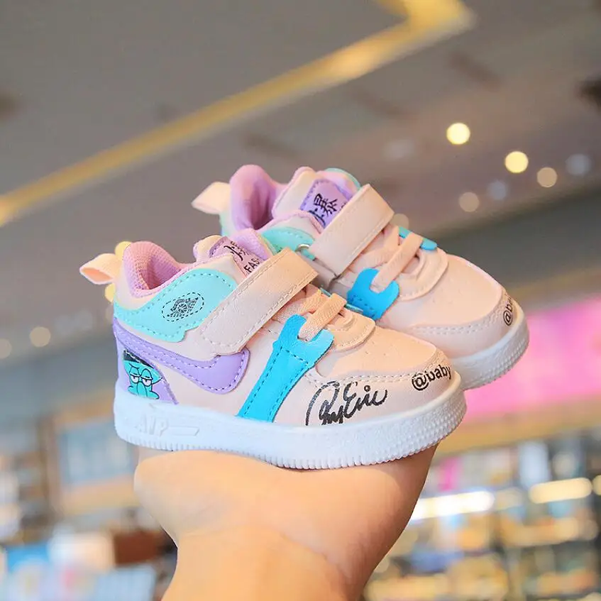 

2021 New Baby sneakers Fashion boys girls Breathable leather shoes Soft bottom non-slip 0-2 years old Infant toddler boots 16-20