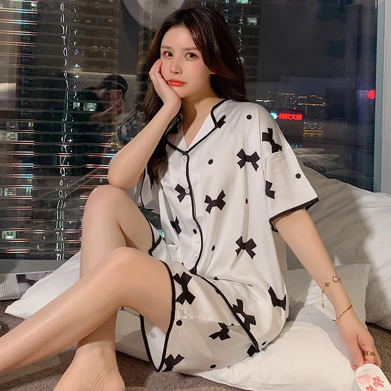 

Korean Sleepwear Summer New Silk Pajamas for Women Sweet Bow Print Pyjamas Loose Pijamas Plus Size Home Suit 2 Piece Sets