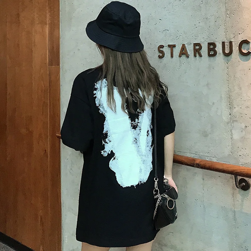 Готические футболки для женщин Harajuku футболка оверсайз Лето кран черно-белая