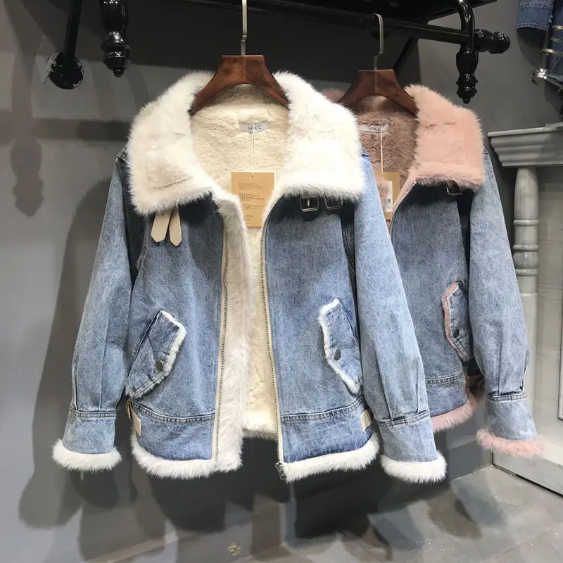 

Women's Denim Jacket 2021 New Korean Style Winter Fur Lining Jeans Jackets Plus Size Loose Jeans Coats Female Warm Outerwear