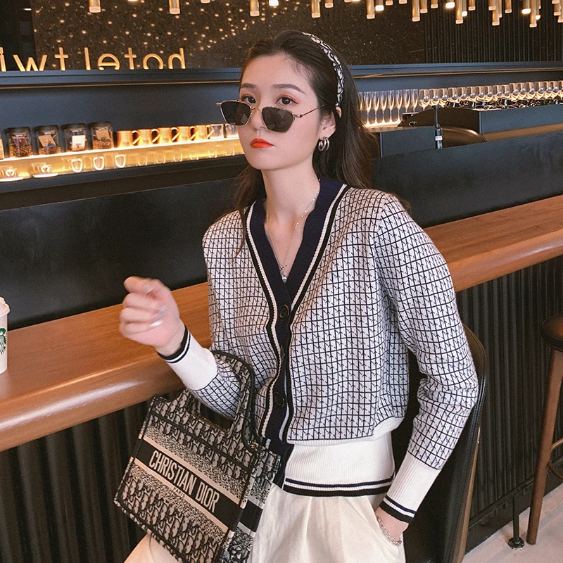 

Женский вязаный кардиган, свитер с V-образным вырезом, клетчатые уличные Топы с длинным рукавом, женские осенние модные повседневные свитер...