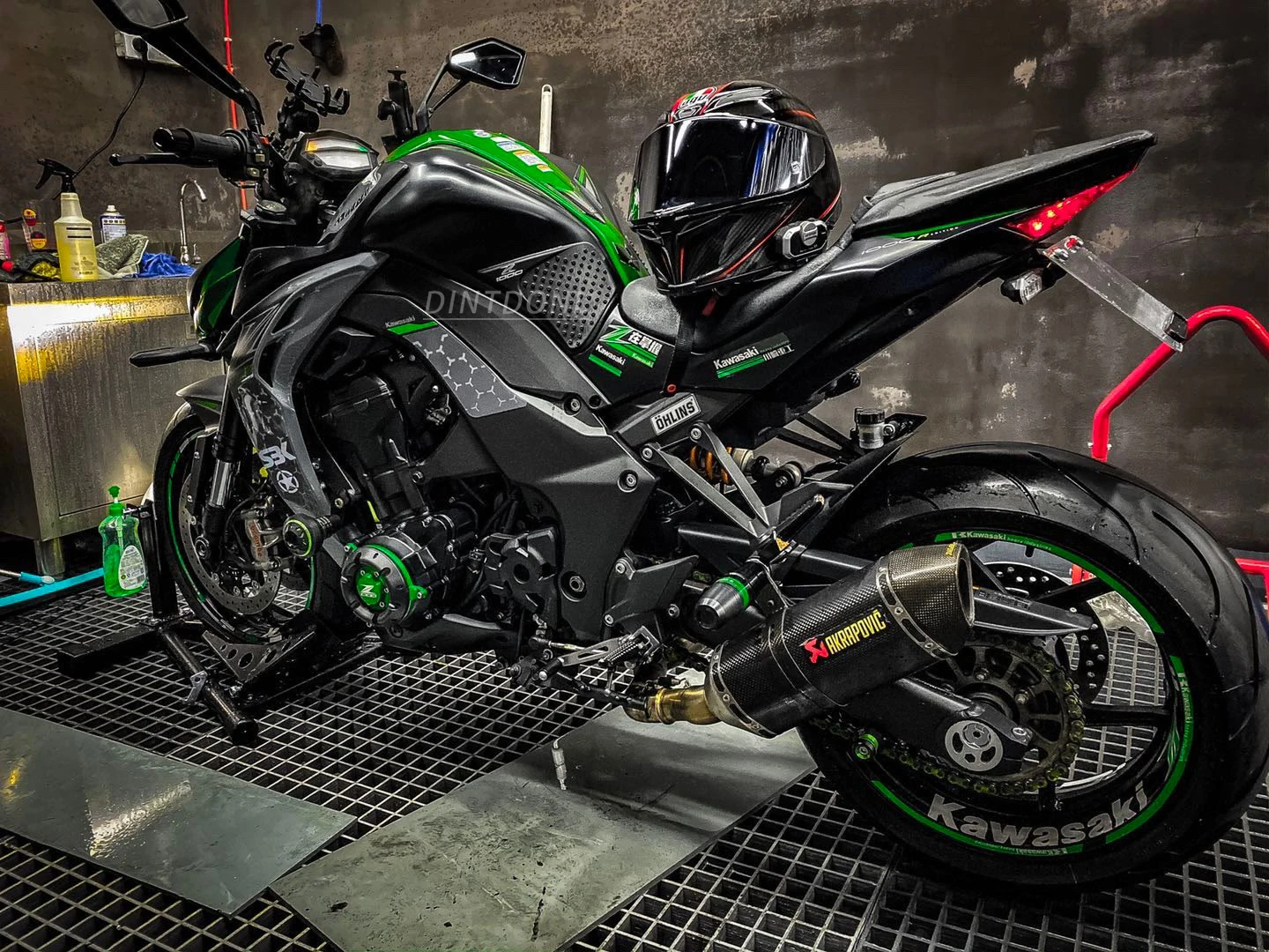 Наклейка на мотоцикл противоскользящая наклейка газовый коленный захват для