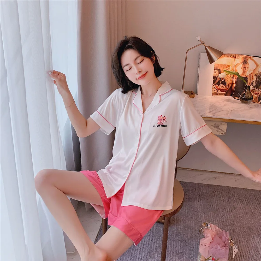 

Summer Women's Homedress Pajamas suit Short Sleeve Shorts Nightgown Lapel Sleepwear Thin Ice Silk Cardigan Fashion Home Clothing