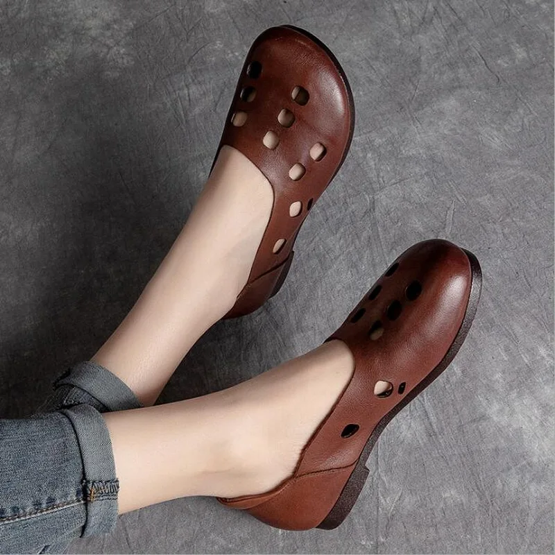 Туфли женские весенние с перфорацией в стиле ретро | Обувь