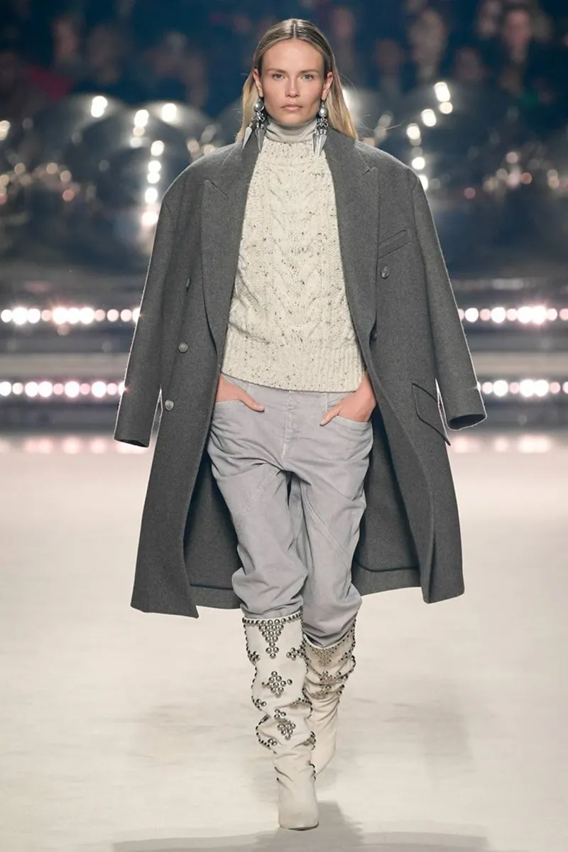 

Pleated Stretch Spike Heel Long Rivet Slope Woman Boots Real Leather Pointed Toe Catwalk Over The Knee Knight Boots Crystal Shoe