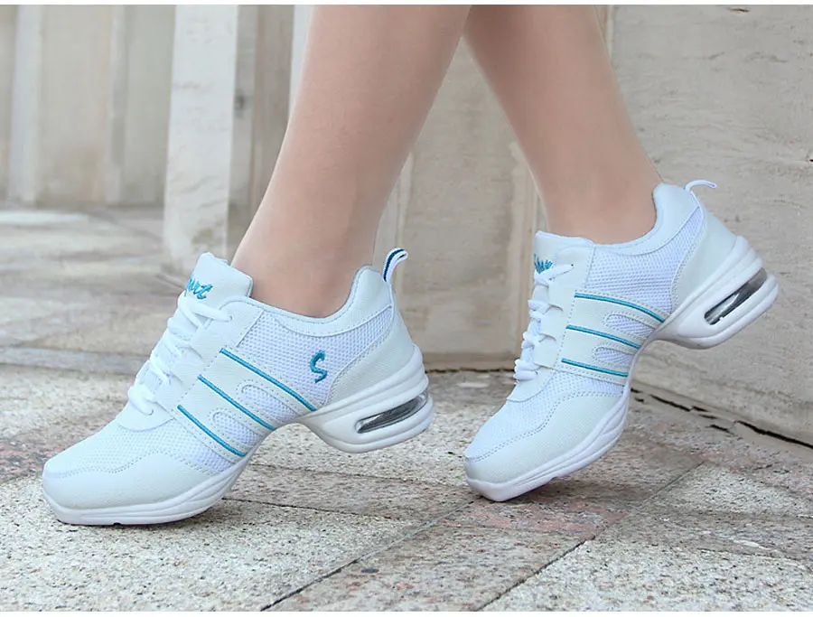 Women's Soft Bottom Jazz Hip Hop Dance Sneakers Lightweight Breathable Woman Dancing Shoes Ladies Modern Sports Dance Shoes
