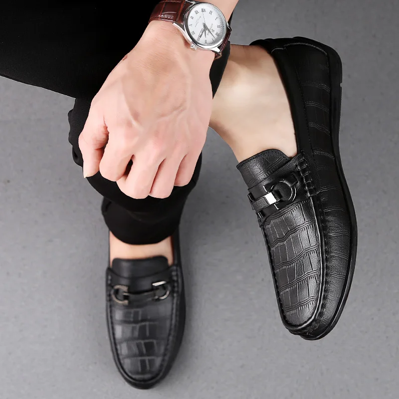 

Men Loafers Real Leather Shoes Fashion Men Boat Shoes Brand Men Casual Leather Shoes Male Flat Shoes 2021 New Big Size 45