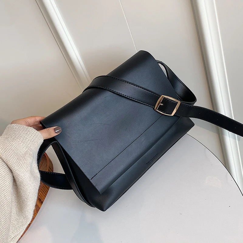 

Senior Retro Bag 2021 New Bag Female Autumn Shoulder Bag Messenger Bag Fashionable Square Bag Width: 30cm