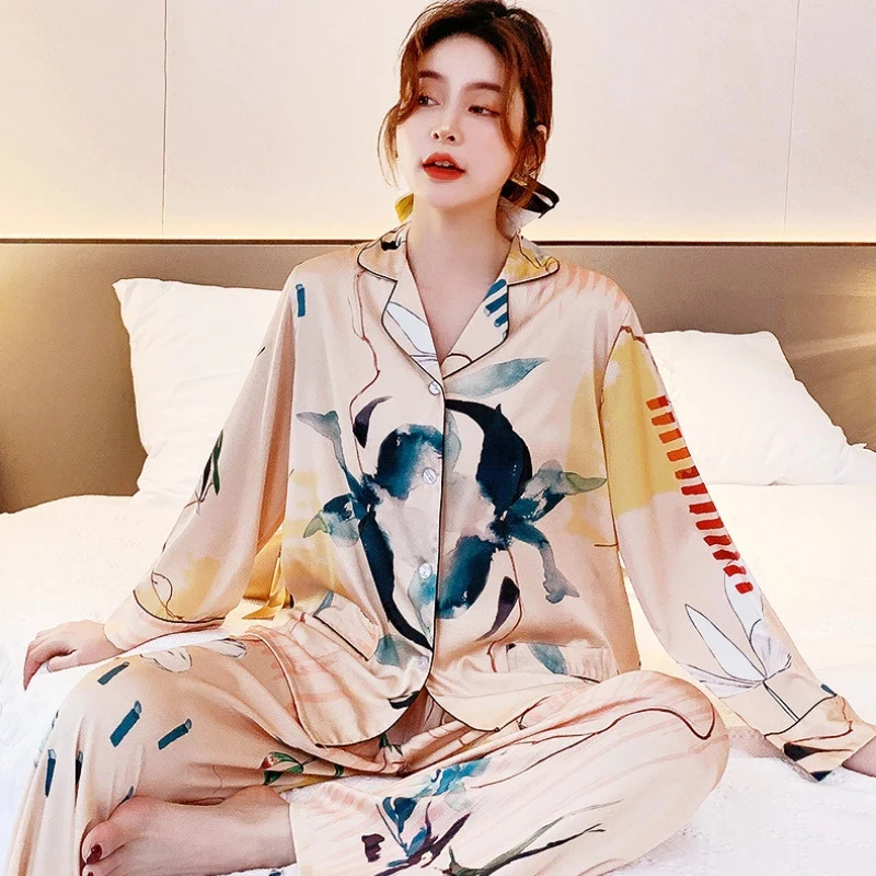 

Luxury Women's Pajamas Set Floral Print Spring Autumn Ladies Satin Long Sleeve Pijama Suit 2 Pcs Home Clothes for Female 2021