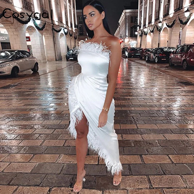 COSYGAL 2020 атласные платья без бретелек с перьями Боковым Разрезом сексуальные для