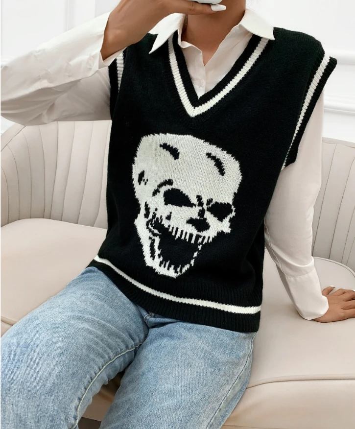 

Women’s Knitted Sweater Vest Casual Sleeveless V Neck Skull Print Loose Tank Tops Knitwear Sweater