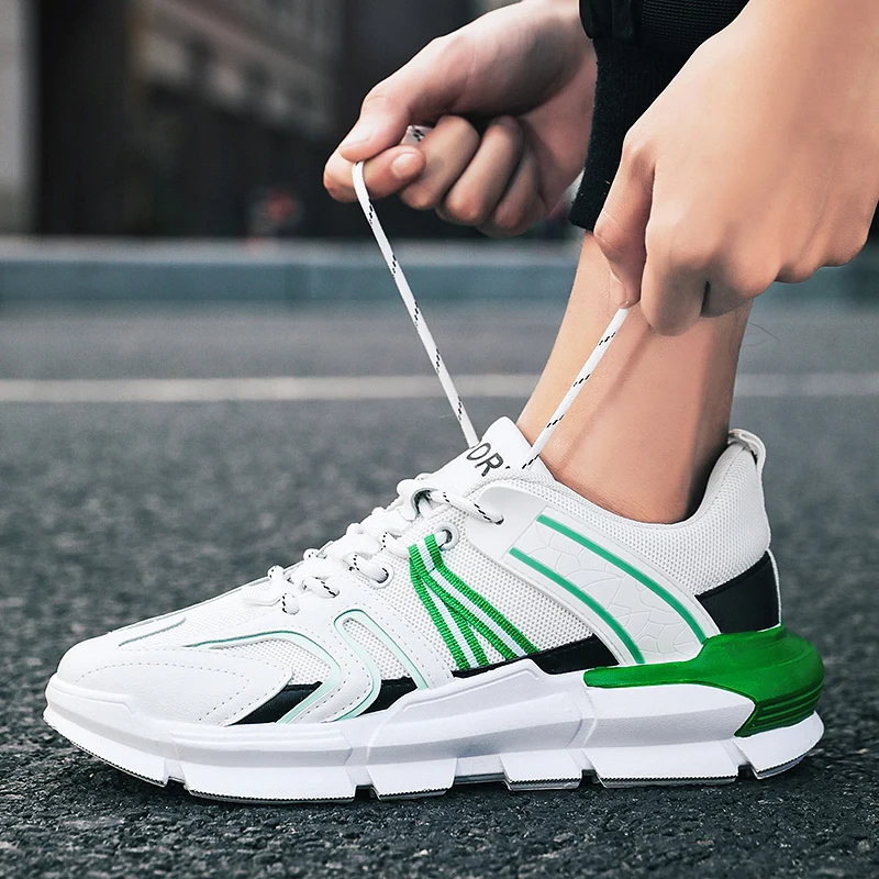 

2020 Hot Sell Fashion Spring Running Shoes Flying Woven Sports Casual Shoes Breathable Comfortable Men Sneakers Made In China