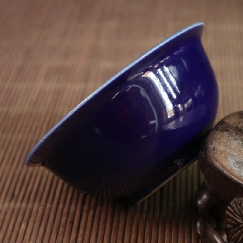 

Chinese Old Porcelain Monochromatic Glaze Ji LAN Glazed Bowl