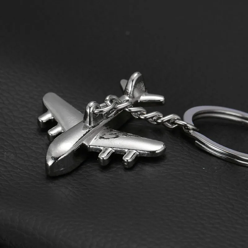 

Metal Simulation Aviation Hanging Back Aircraft Keychain Creative Gift Aircraft Model Keychain Friend Gift
