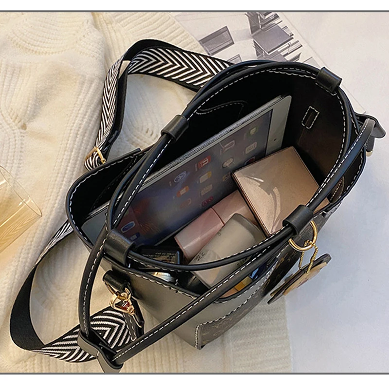 

Handmade Detachable PU Leather Bag Strap DIY Replacement Bucket Bag DIY Replacemen Crossbody bag Pocket Drawstring Storage Bag
