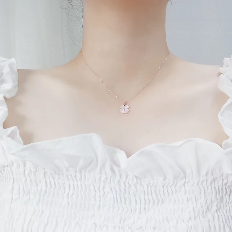 Женское ожерелье из серебра 925 пробы с четырьмя листиками