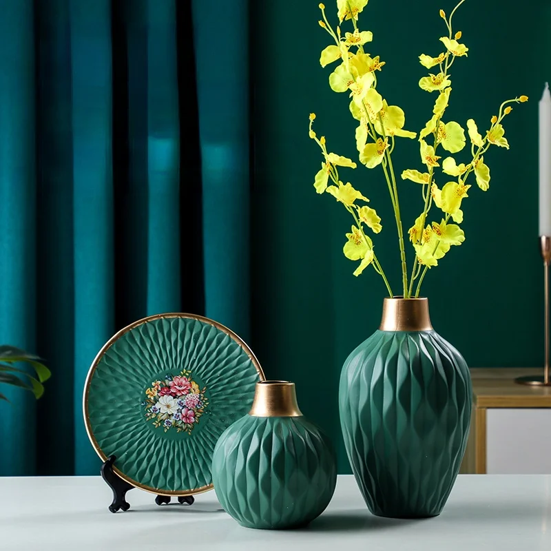 

European-style ceramic vase decoration modern living room entrance TV cabinet wine cabinet creative home decoration decoration