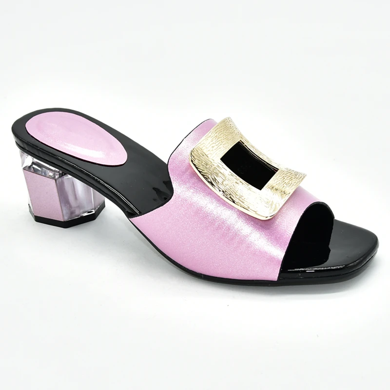 Новинка Лидер продаж Женская уличная обувь Сезон лето Удобная женская из