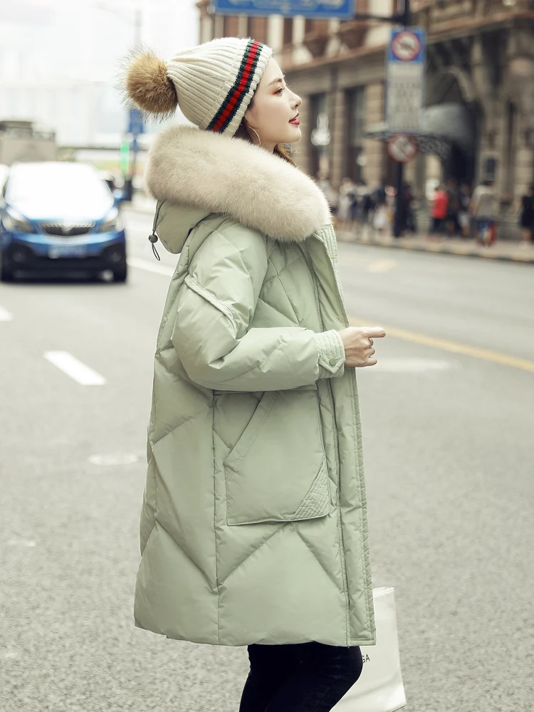 

Women 2020 Winter New Casual White Duck Down Coat Female Thick Real Big Fox Fur Collar Outwears Ladies Loose Hooded Parkas D159