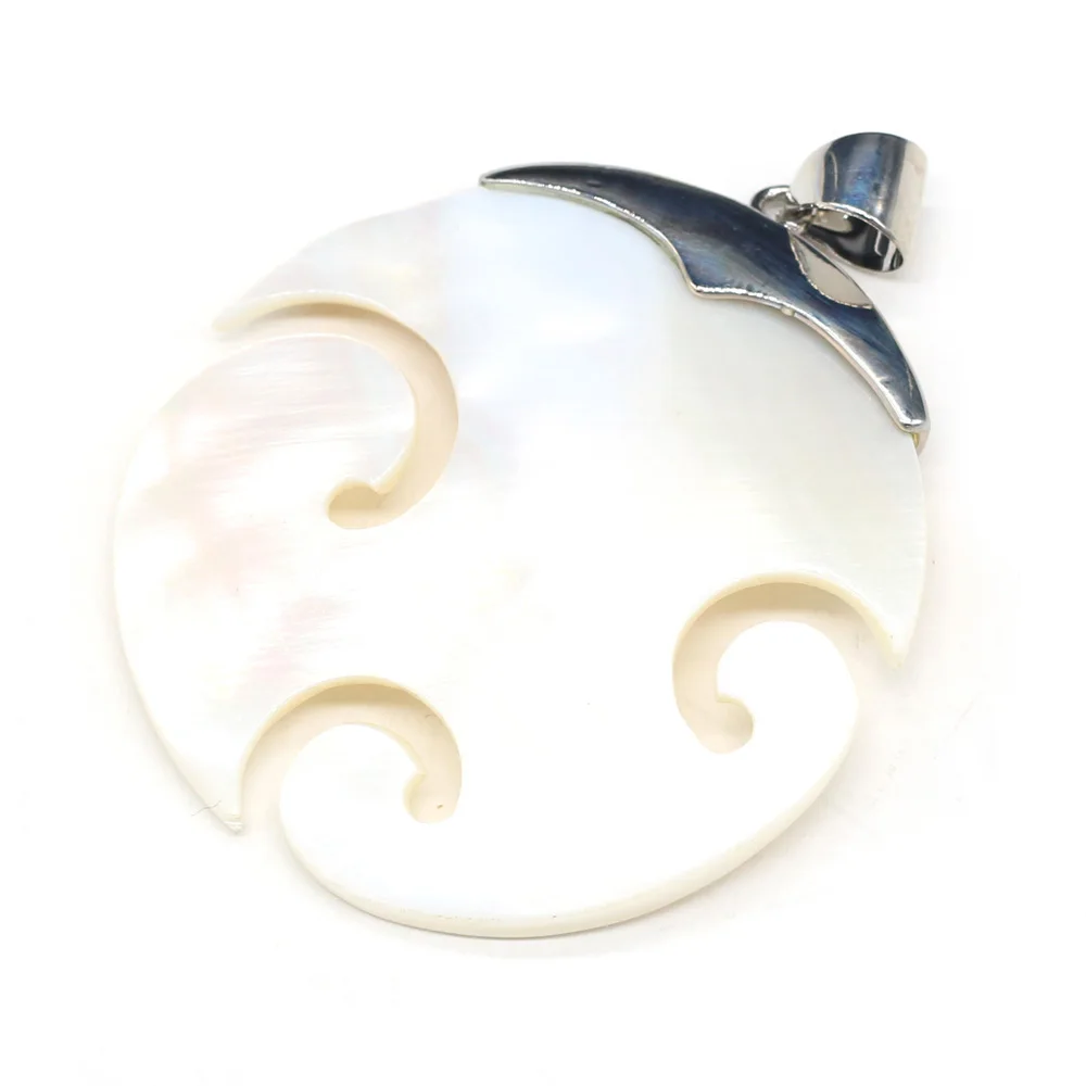

Natural Round White Shell Pendants Bohemia Polishing Shell for Tribe Jewelry Making DIY Necklace Accessories for Women