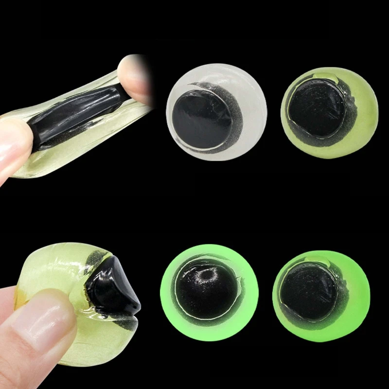 

100Pcs/Pack Halloween Spoof Horror Luminous Eyeball TPR Soft Glue Eyeball Ghost Festival Decoration Props Nolvety Gag Toy Eyes