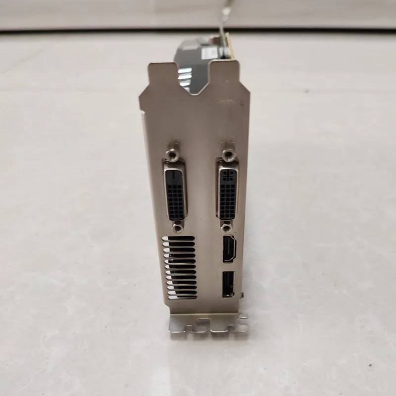 Видеокарта SAPPHIRE HD6850 1 Гб графический процессор AMD Radeon HD 6850 GDDR5 HDMI PCI-E не