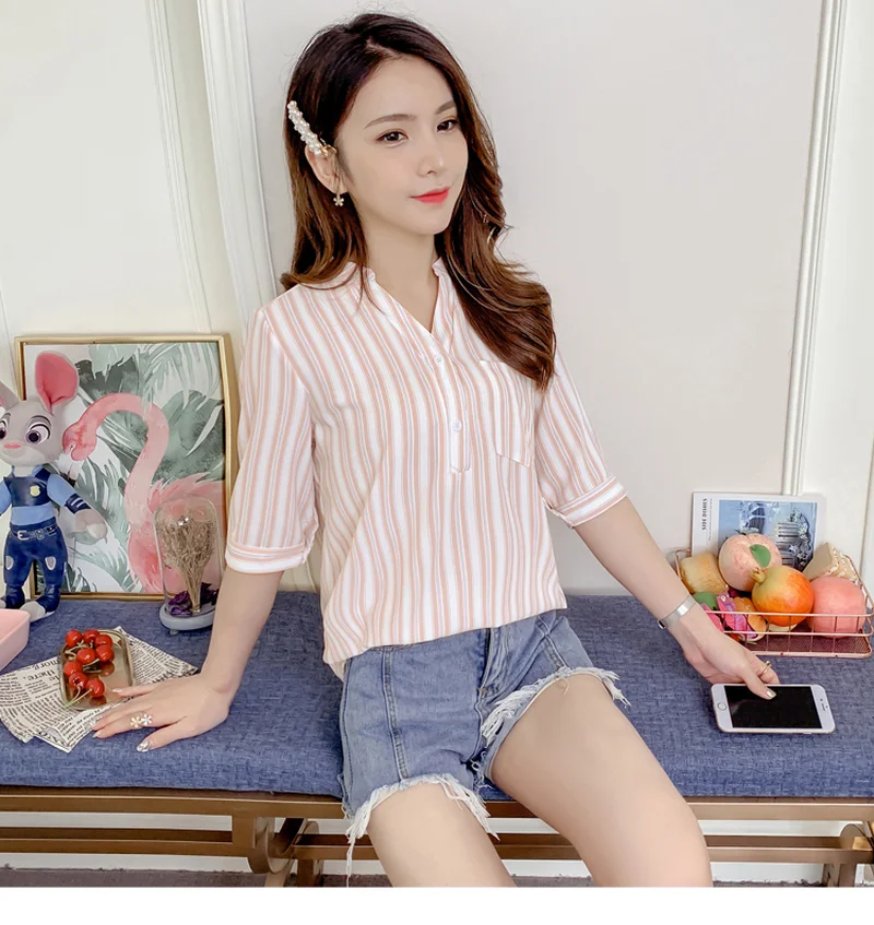 

Striped Chiffon Shirt Women 2019 Summer New Korean Version of Joker Short Sleeve Shirt V-neck Blouse