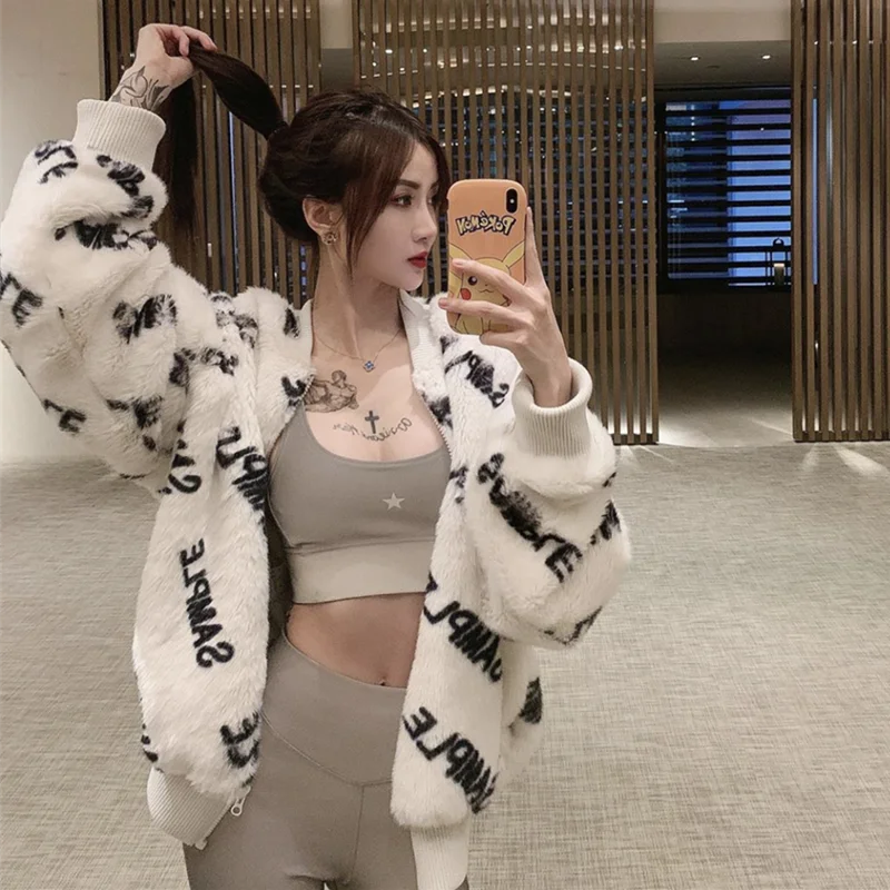 

Fur Coat Women's Winter New Young Fashion Velvet Jacket Hoodie Mid-Length Korean Style Loose women winter clothes