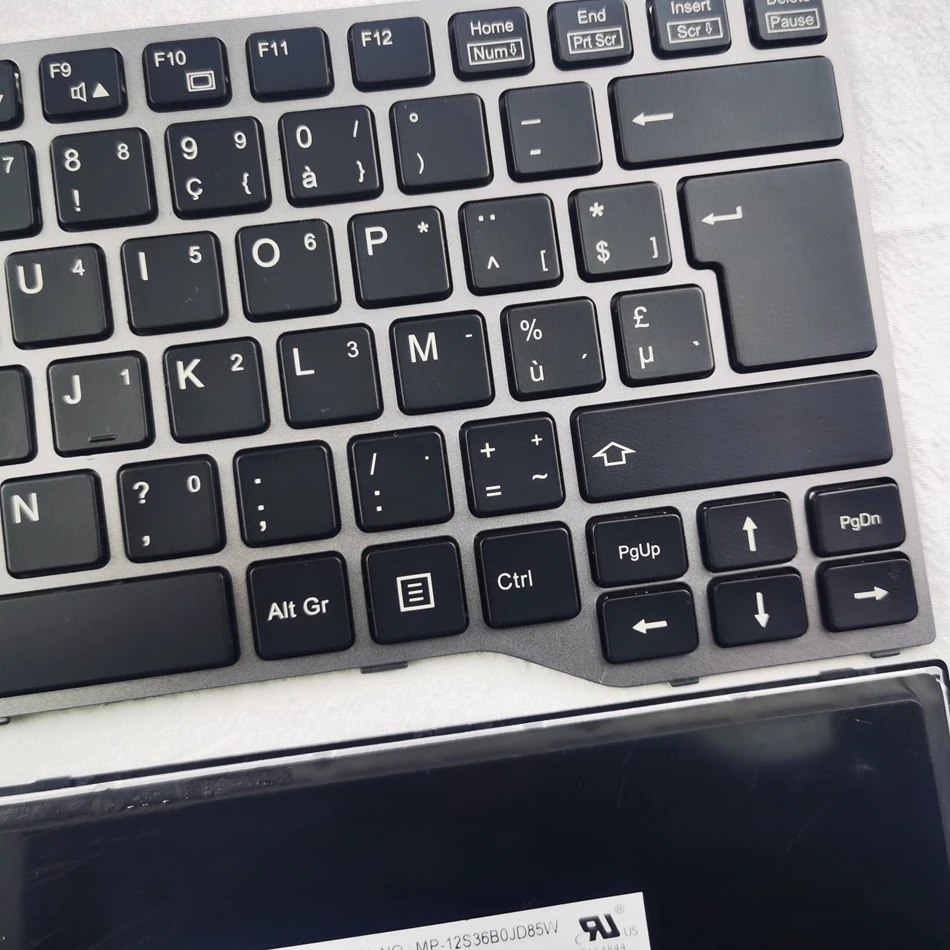 Бельгийская клавиатура с подсветкой для ноутбука Fujitsu Lifebook E733 E734 E743 E744 U745 E546 E547 E544